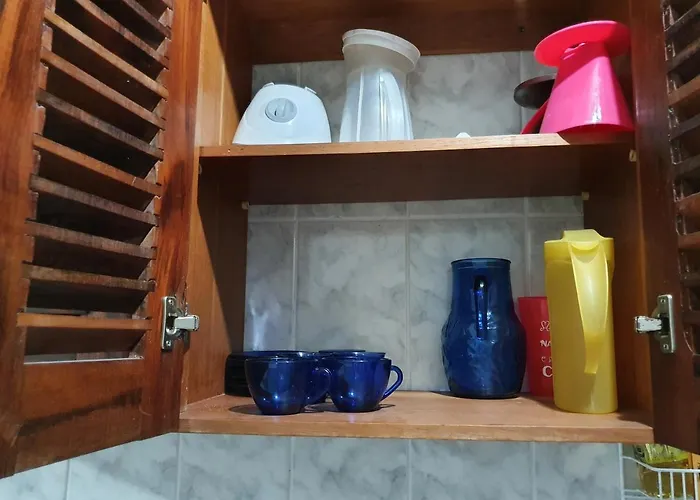Apto Confortavel No Itagua, 2 Quartos, 1 Wc, Ar, Wifi, Garagem
