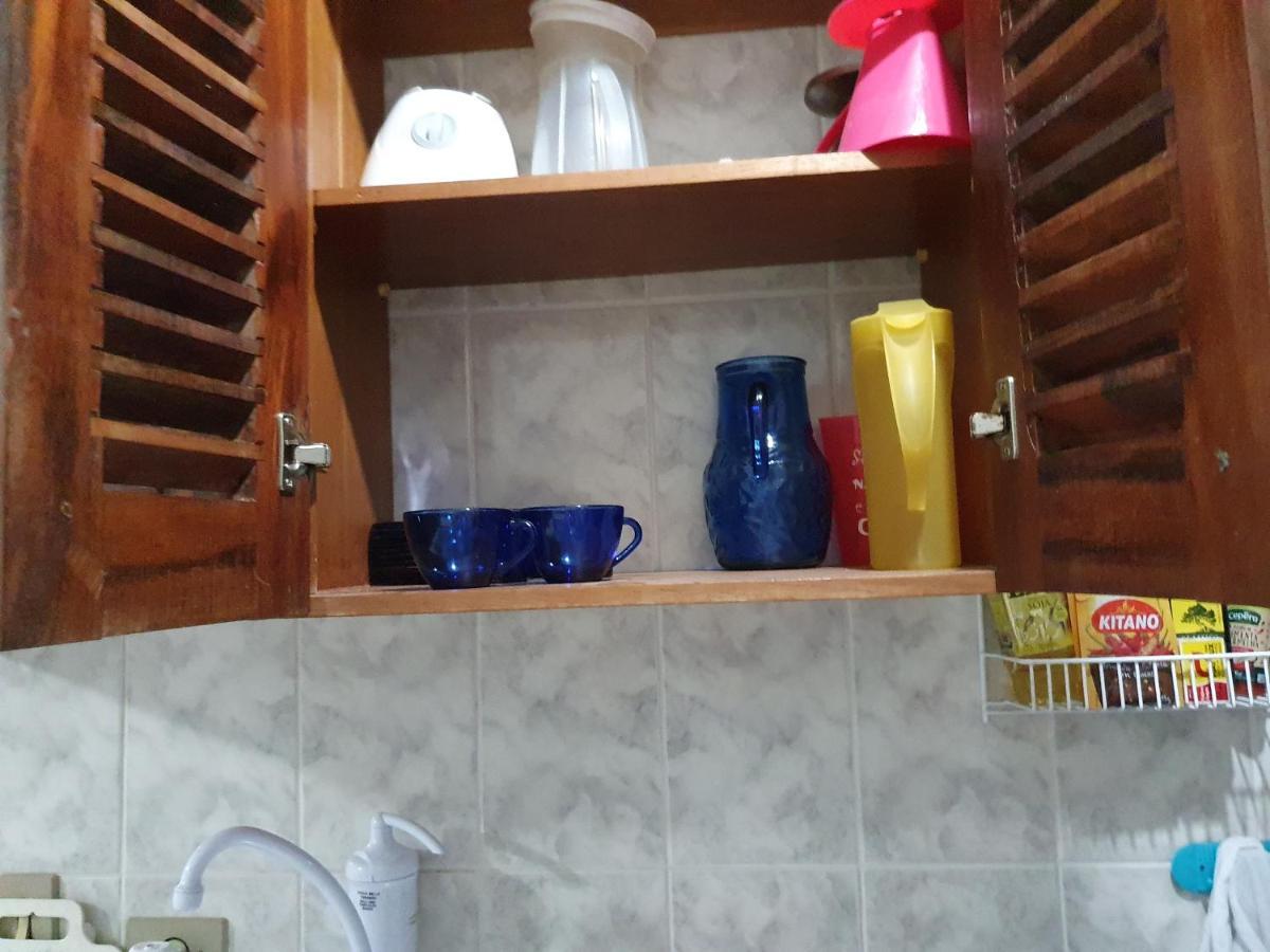 Apto Confortavel No Itagua, 2 Quartos, 1 Wc, Ar, Wifi, Garagem